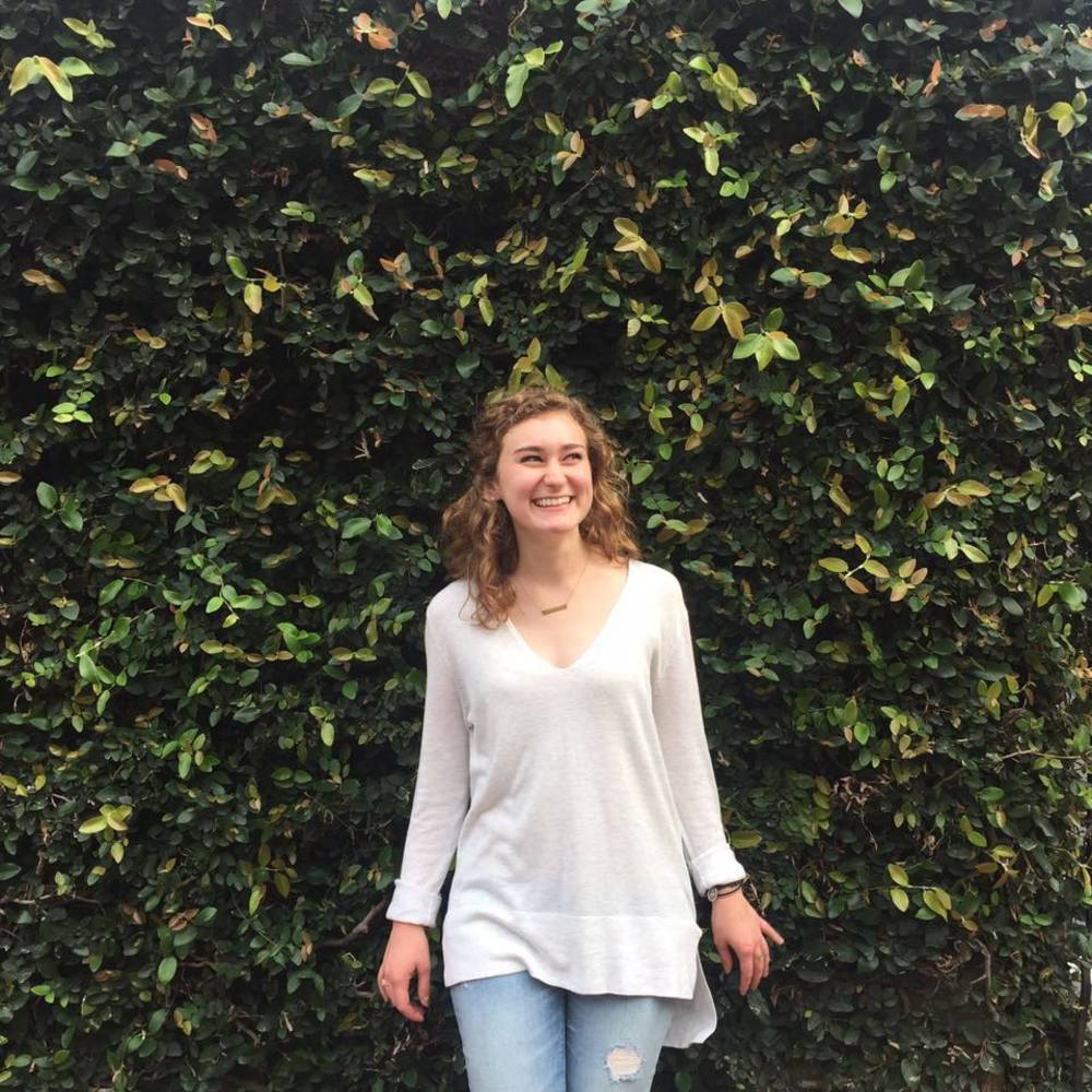 Meet your Posher, Claire